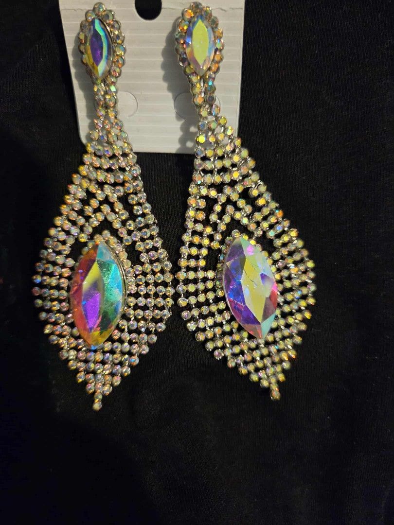 Beautiful glam Larger Size Bling Earrings