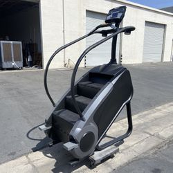 Stairmaster Stepmill Gauntlet