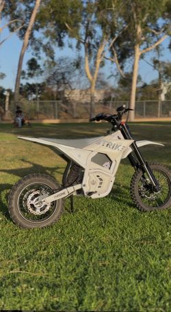 Throne striker 48v