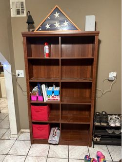 Book case