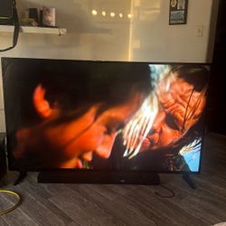 65 In Insignia Tv