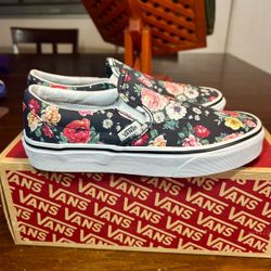 VANS Women’s Slip-On 'Garden Floral’ Print -Size 6.5