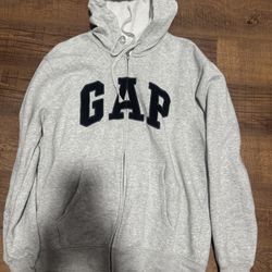 White GAP hoodie