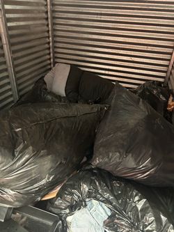 Hundreds of items in great condition