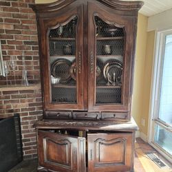 Vintage China hutch, unique lock and knobs, needs restoring but great bones