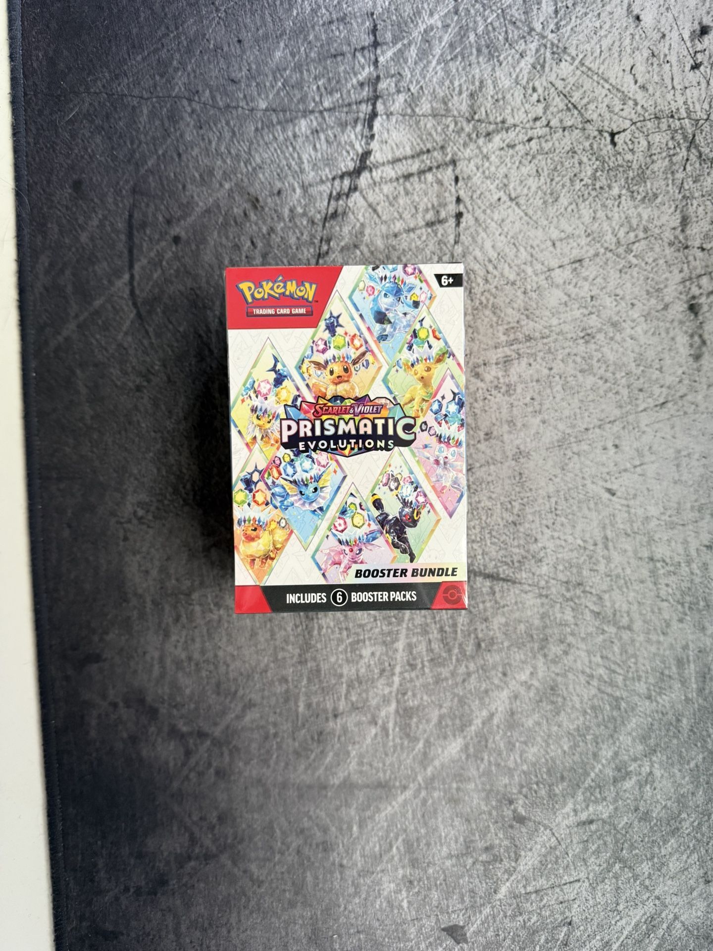 Pokémon Scarlet & Violet Prismatic Evolutions Booster Bundle