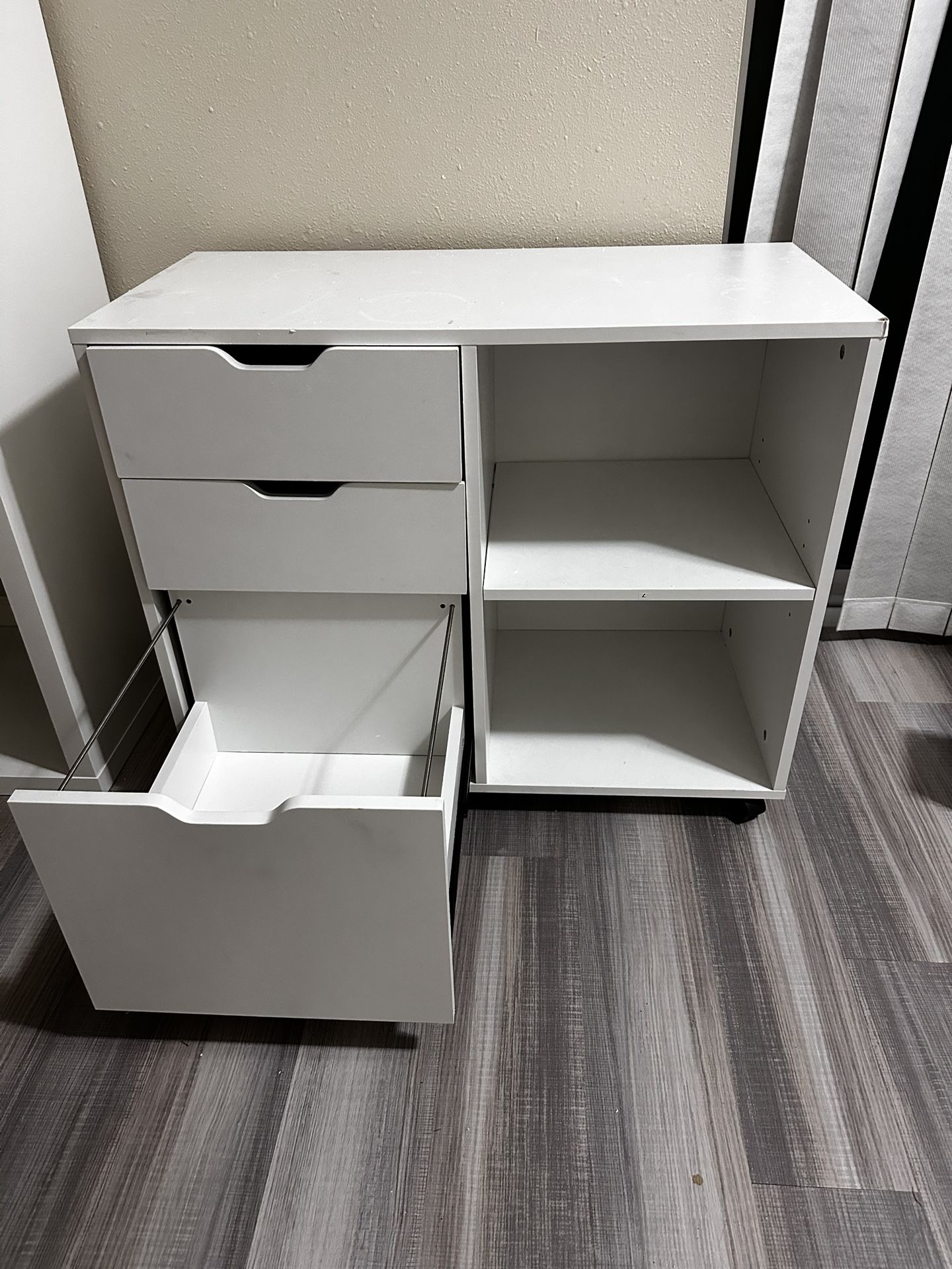 Short Rolling Cabinet