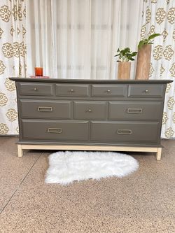 Mid Century Modern Dresser