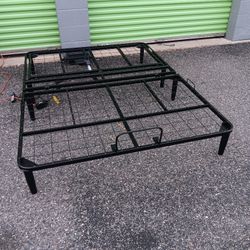 Queen Bed Adjustable Base