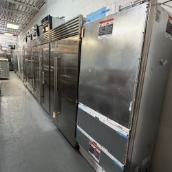 ✨ Key Features: 	•	✔️ 36” Built-In Refrigerator with Bottom Freezer 	•	✔️ Panel Ready Design (custom cabinetry finish) 	•	✔️ Bottom Freezer Drawer for