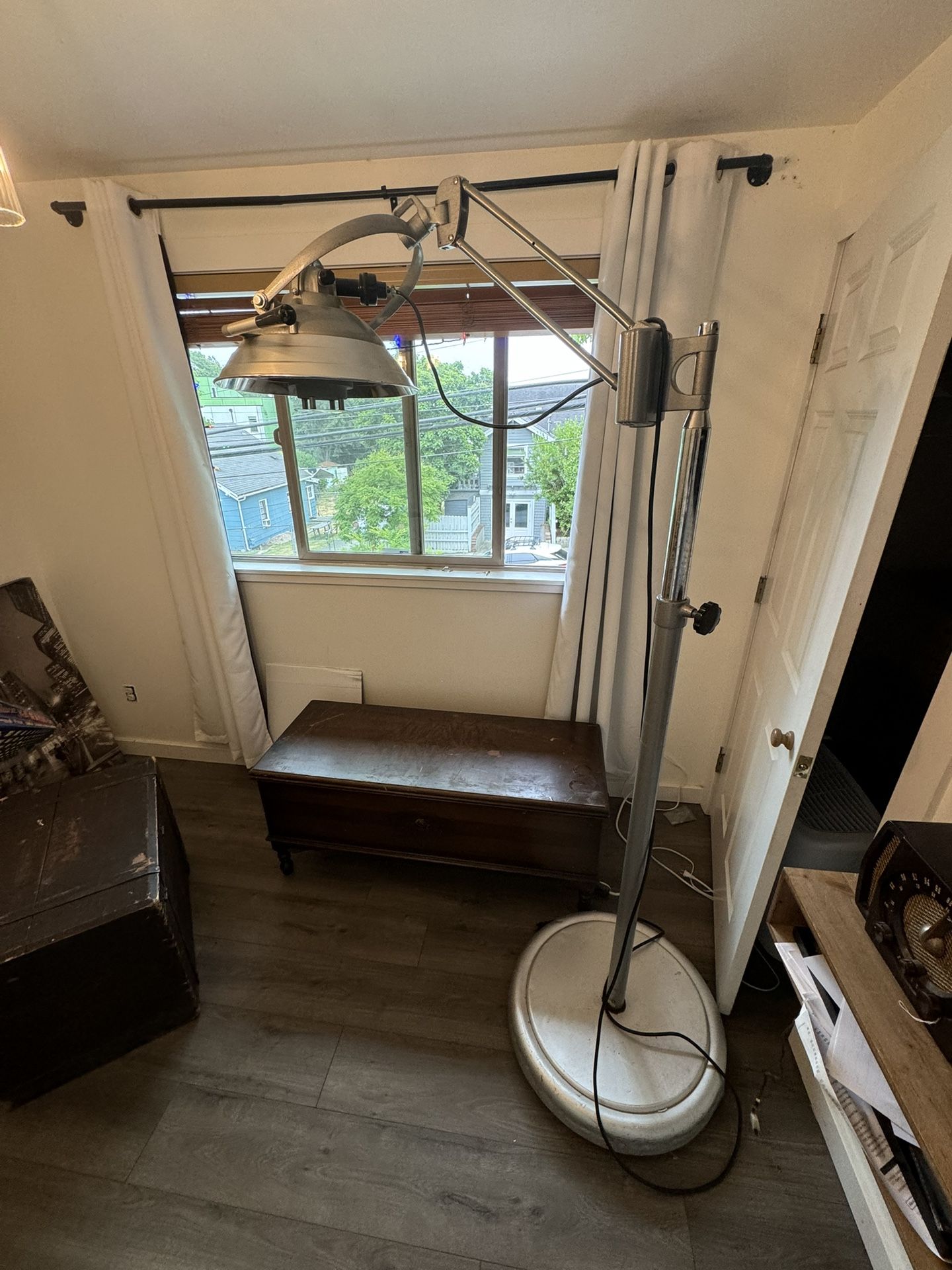 Unique Hospital Surgery Light 1940S Through 1950’s