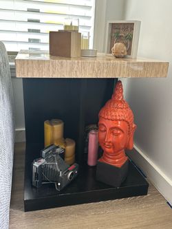 End & center tables