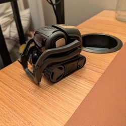 Anki Vector robot