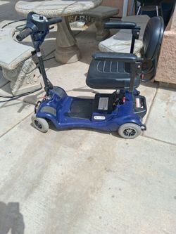 Mobility electric scooter