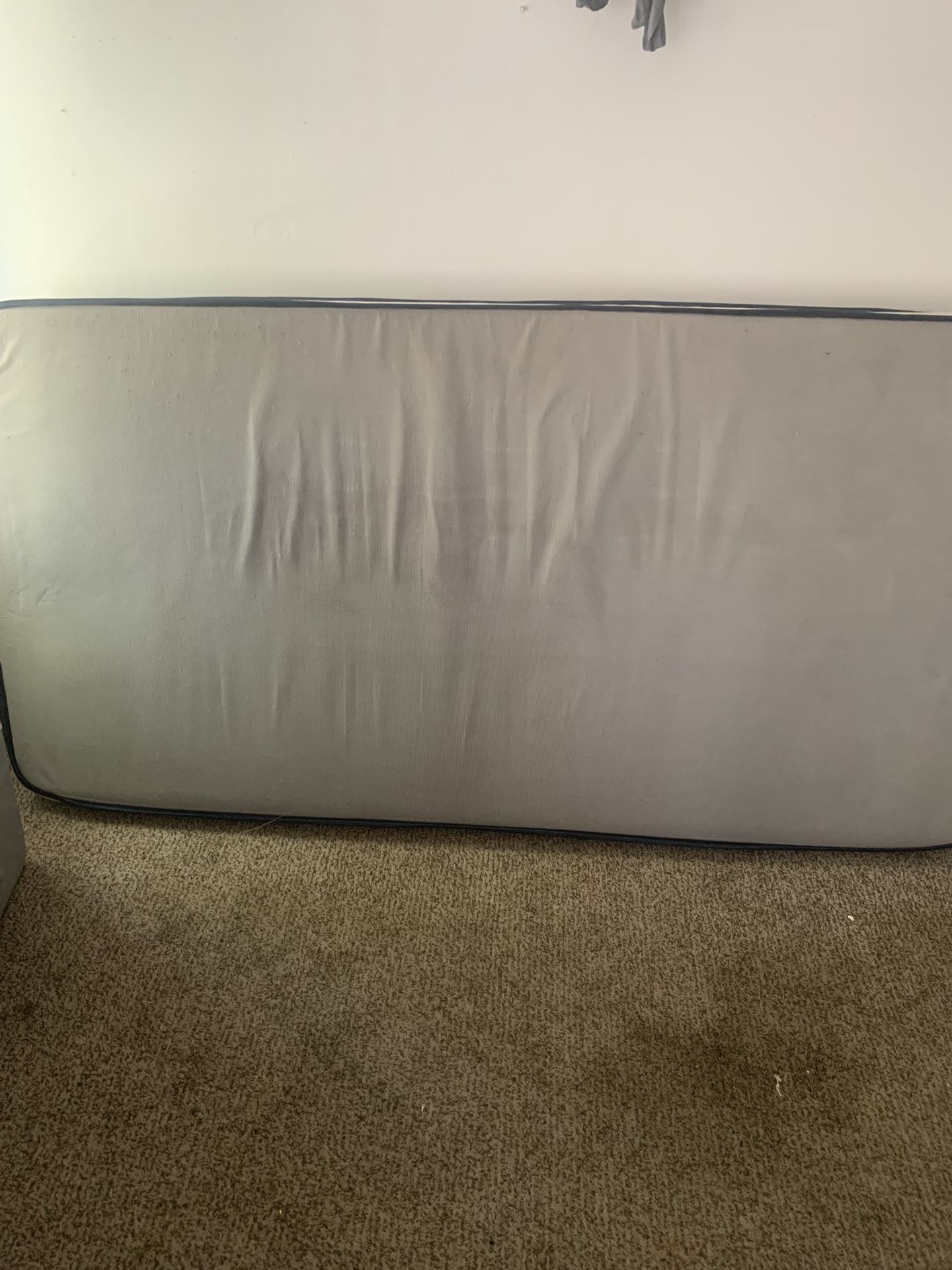 Selling My Twin Size Mattress Because I Got A New Mattress