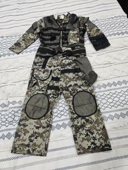 Costume For Kids (AGE 5-6)