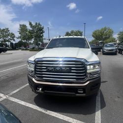 Ram 3500 Crew Cab 6.7 Turbo Diesel 