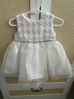 Dress 18 months
