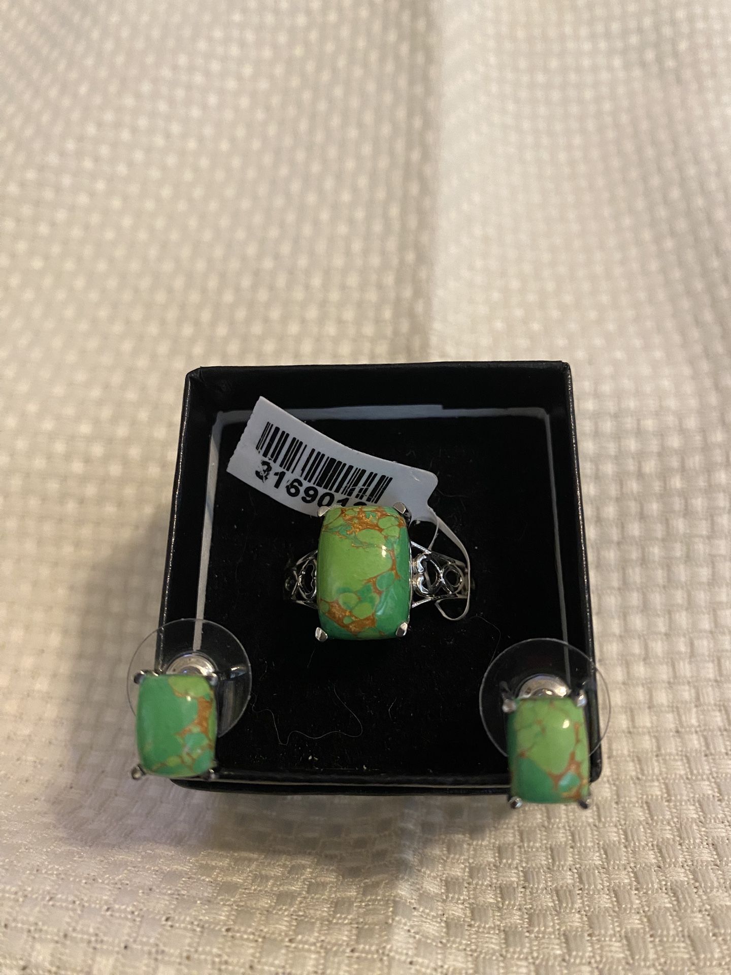 Vintage Silver Tone Green Turquoise Color Ring And Earrings Set
