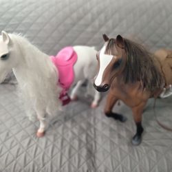American Holly Horse 20 Inch Great Condition Asking 100 For The  Pair
