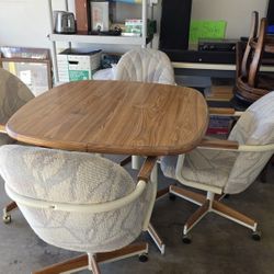 5 Piece Dinette set with Casters