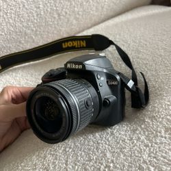 Nikon D3400