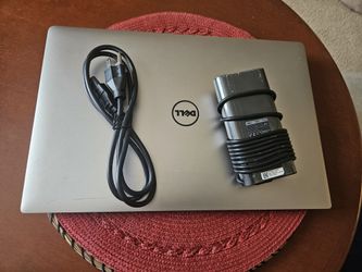 Dell XPS Workstation 15 9560 i7 16gb Ram 512gb NVMe SSD Drive Nvidia GPU 4GB 