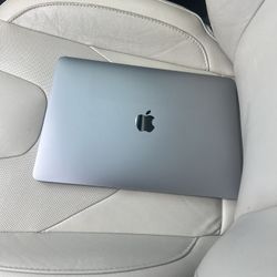 2020 Apple MacBook Air 