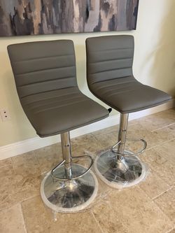 New Gray Bar Stools - Assembled - 85$ Each - Modern Design with Faux Leather - Adjustable Swivel Barstool Chair Thumbnail