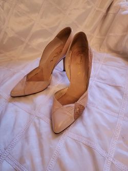 Ladies Nina Shoes Size 8.5