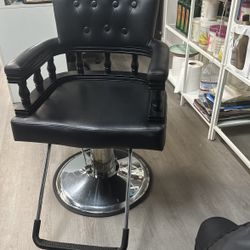 Salon Chair