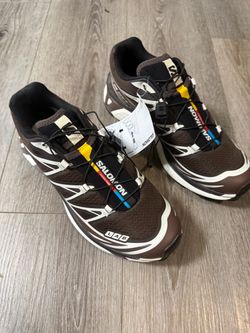Salomon’s shoes