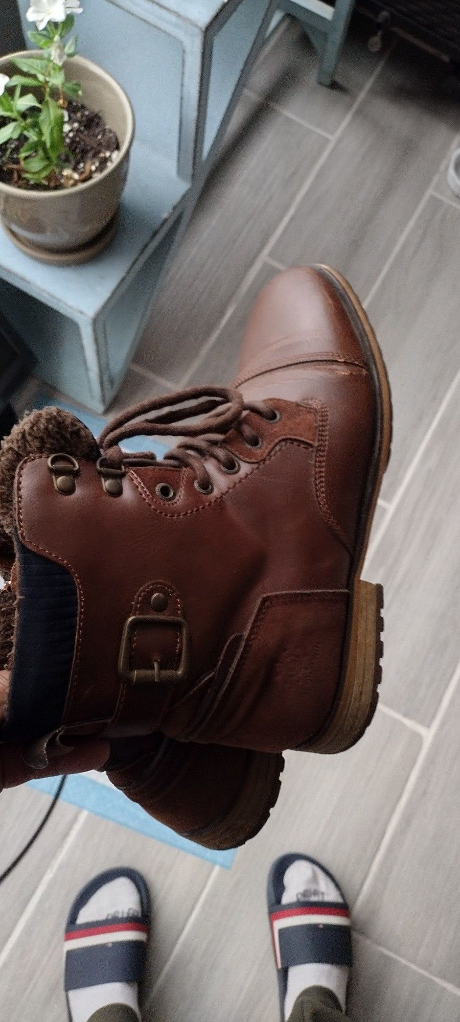 Men's Size 9 GLOBALWIN Brown Leather Cap Toe Faux Fur Winter Ankle Boots