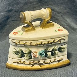 Vintage Notleans Bisque Porcelaine Jewelry Box 