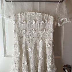 White Embroidered Dress 💕🌺✨