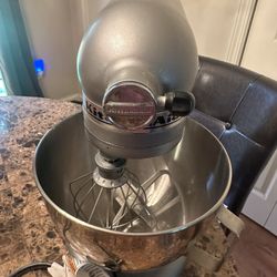 Kitchen Aid Mixer 