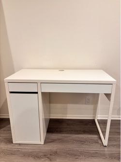 White Computer Desk with Drawers