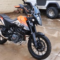 2021 KTM ADVENTURE 390