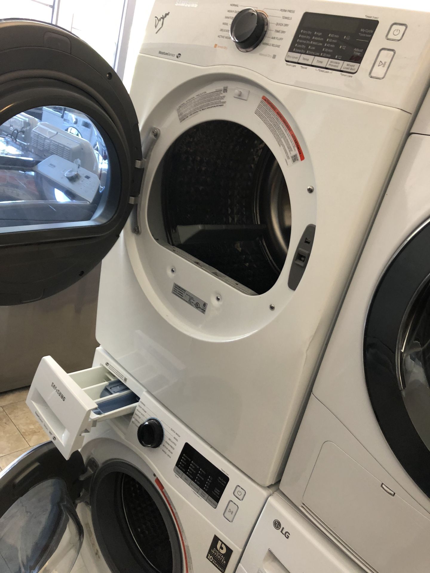 Samsung 24” apartment size stackable set super speed steam VRT washer