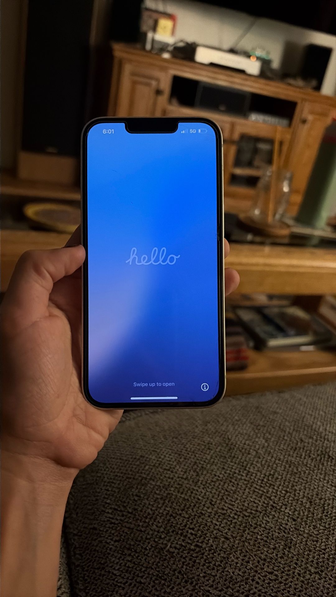 White iPhone 13 128gb