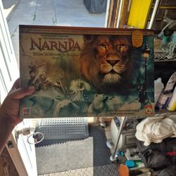 Narnia, the line, the witch in the wardrobe game