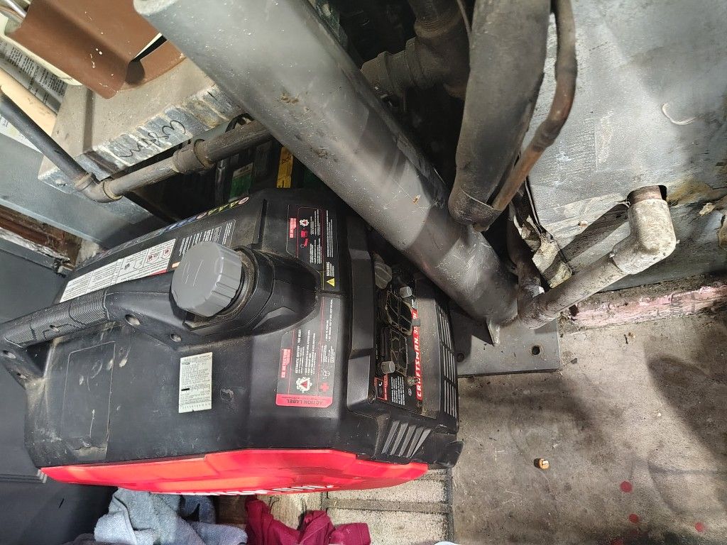 Craftsman's 3300i Generater 
