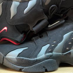 Nike Diamond Turf 96’