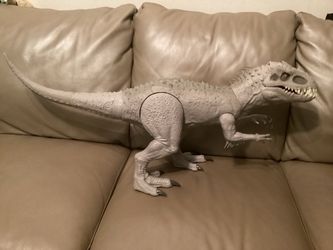 Jurassic World Camp Cretaceous Super Colossal Indominus Rex Action Figure 39"