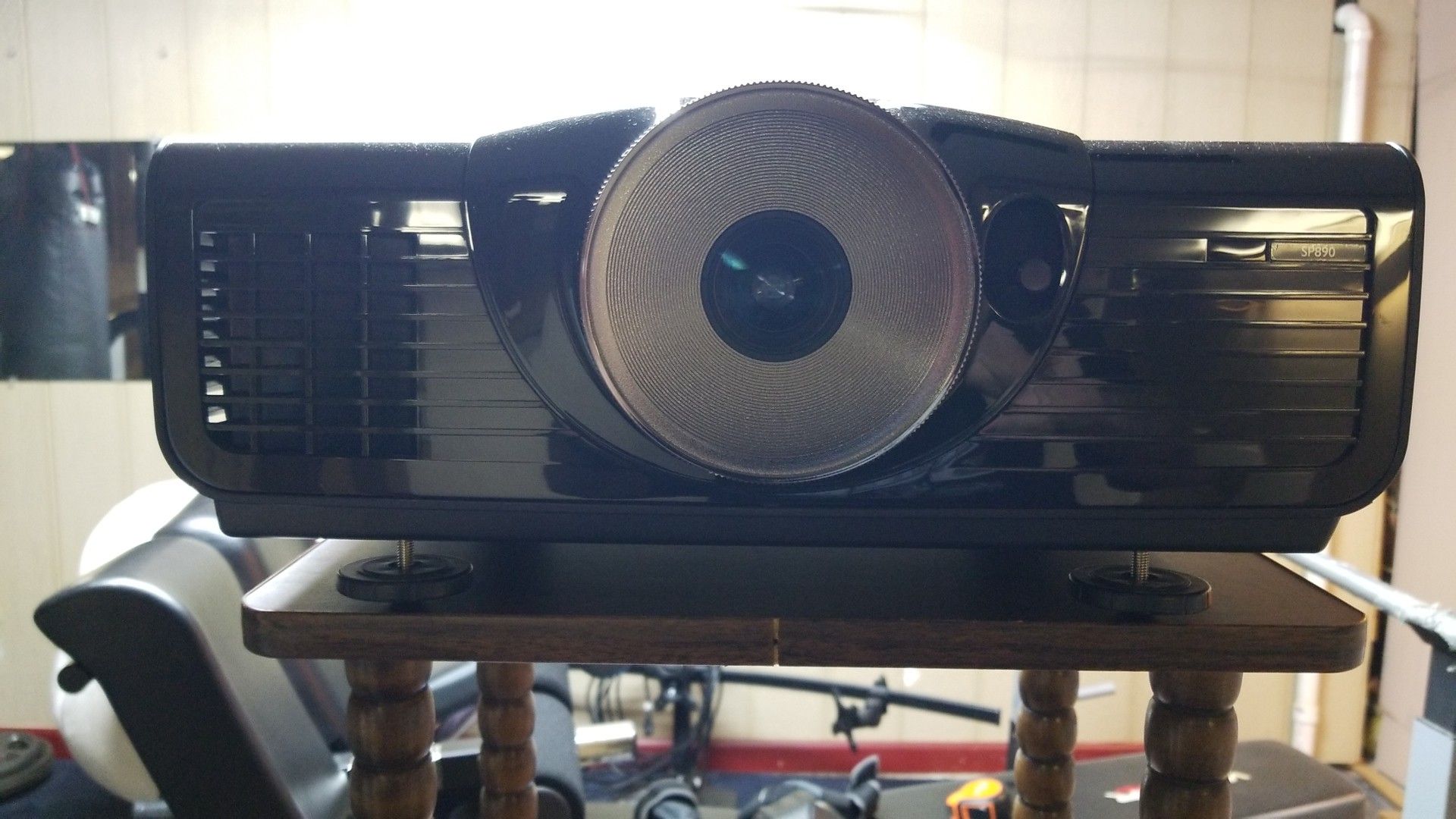 BenQ SP890 Projector
