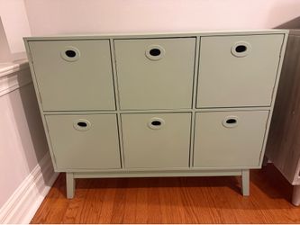 Mint Cabinet