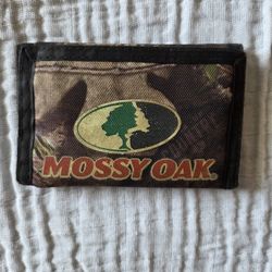 Mossy Oak Camouflage Men's Fabric Tri-Fold Wallet