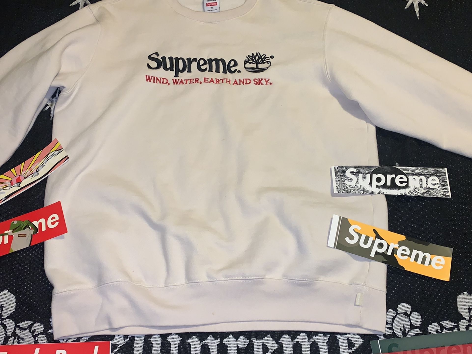 Supreme x Timberland Crewneck Fits Large Used