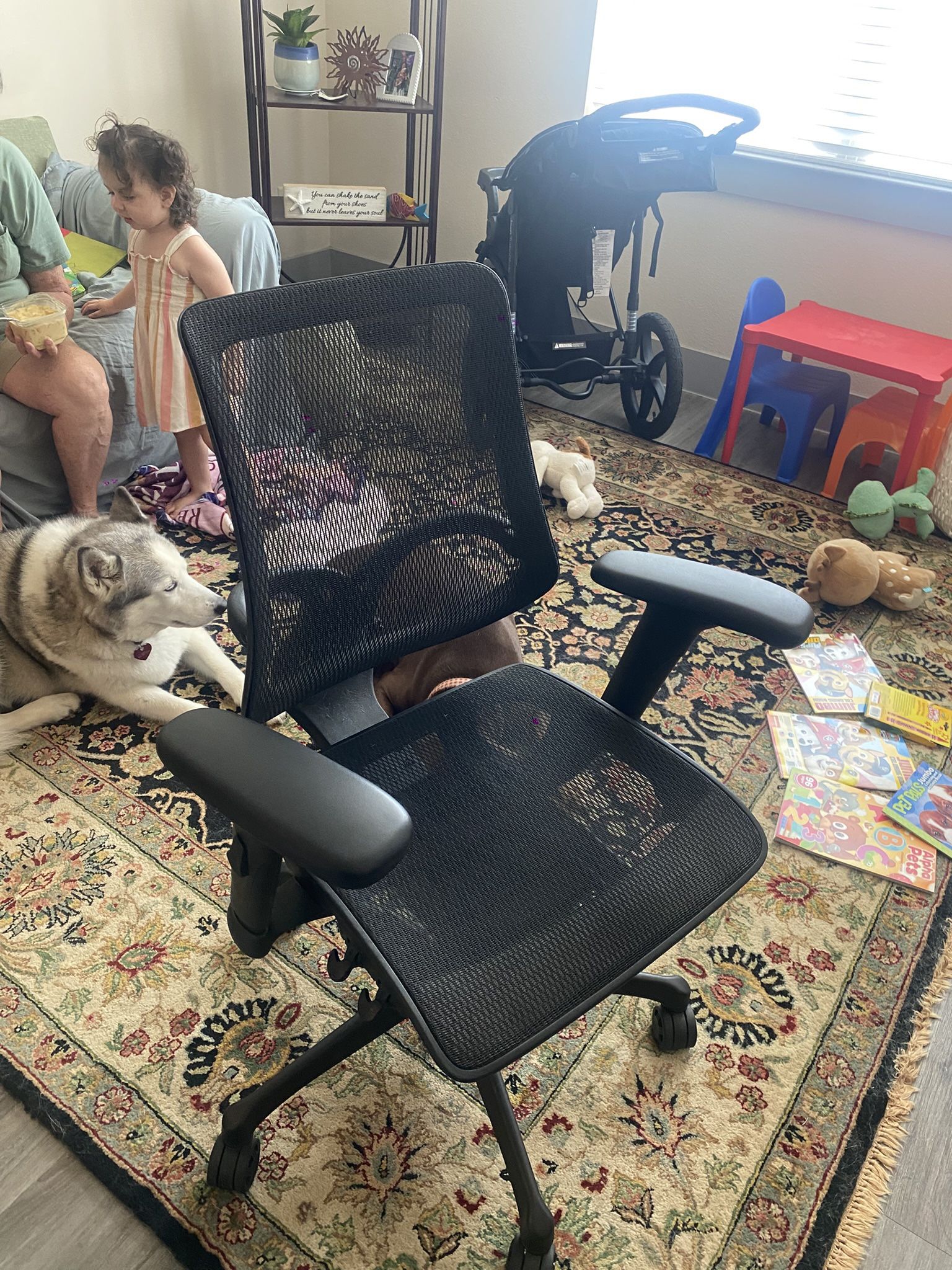 Office Chair WorkPro 1000 Series Black Mesh Lake Highlands Pickup