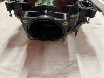 Ford 5.0L V8 intake manifold
